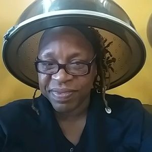 Meet your Posher, Robin