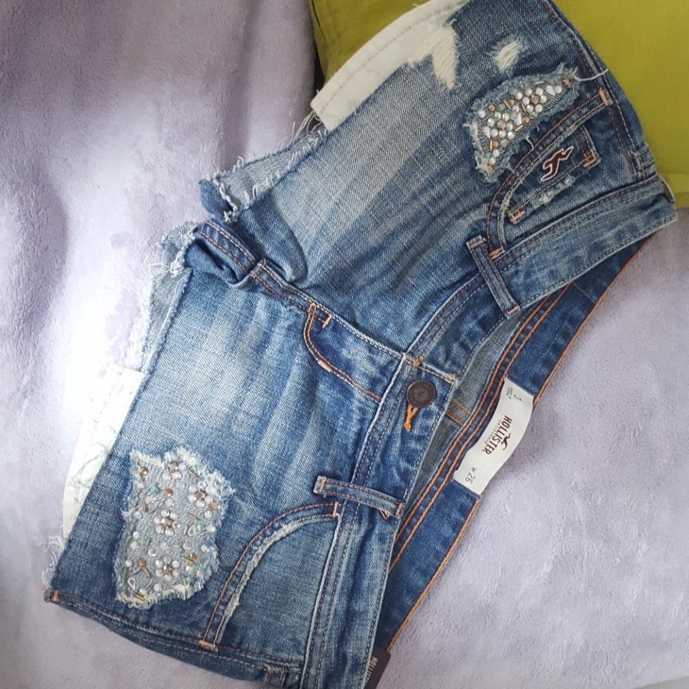 Hollister Classic Light Denim Cutoffs