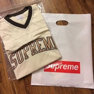❌SOLD❌Supreme Glitter Arc Football Tee