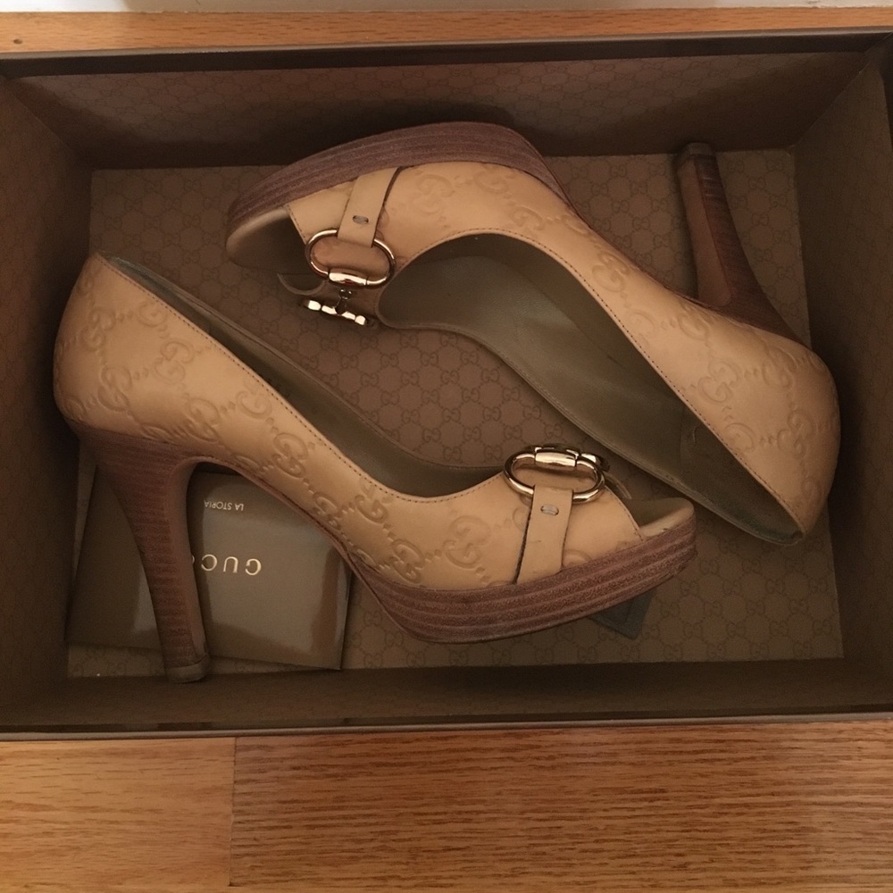 Gucci heels