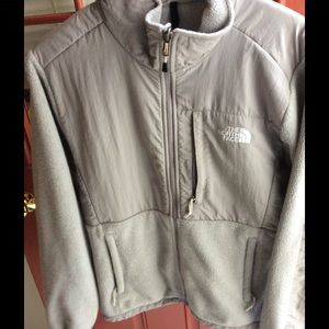 Gray women's north face fleece
