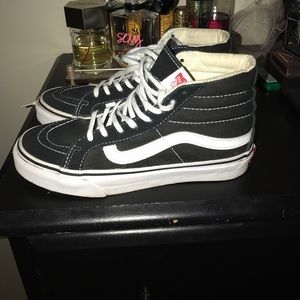 Woman high top vans originals