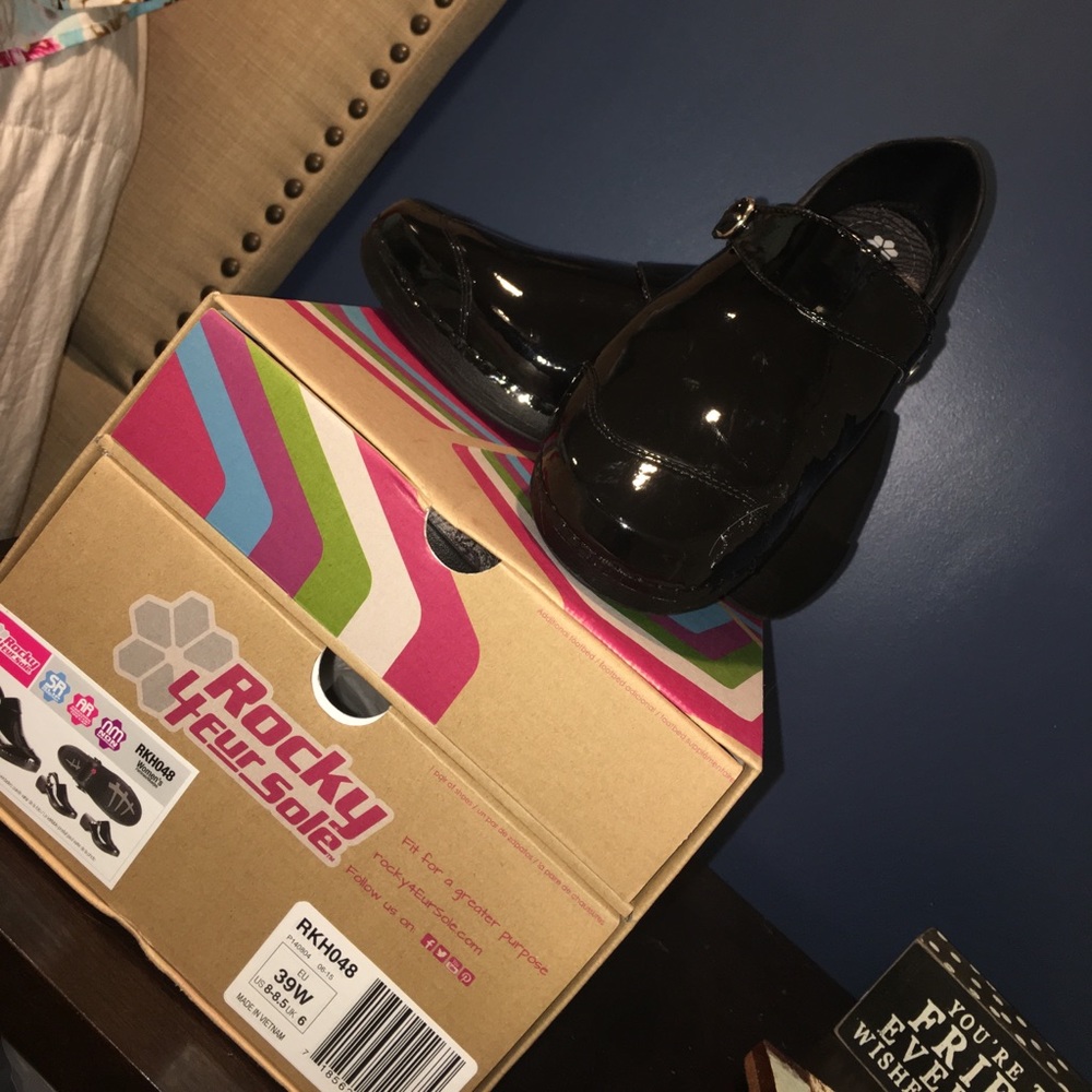 Brand new never worn black patent clogs