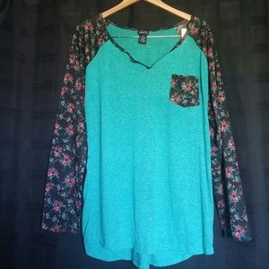 Plus Size Rue 21 Top