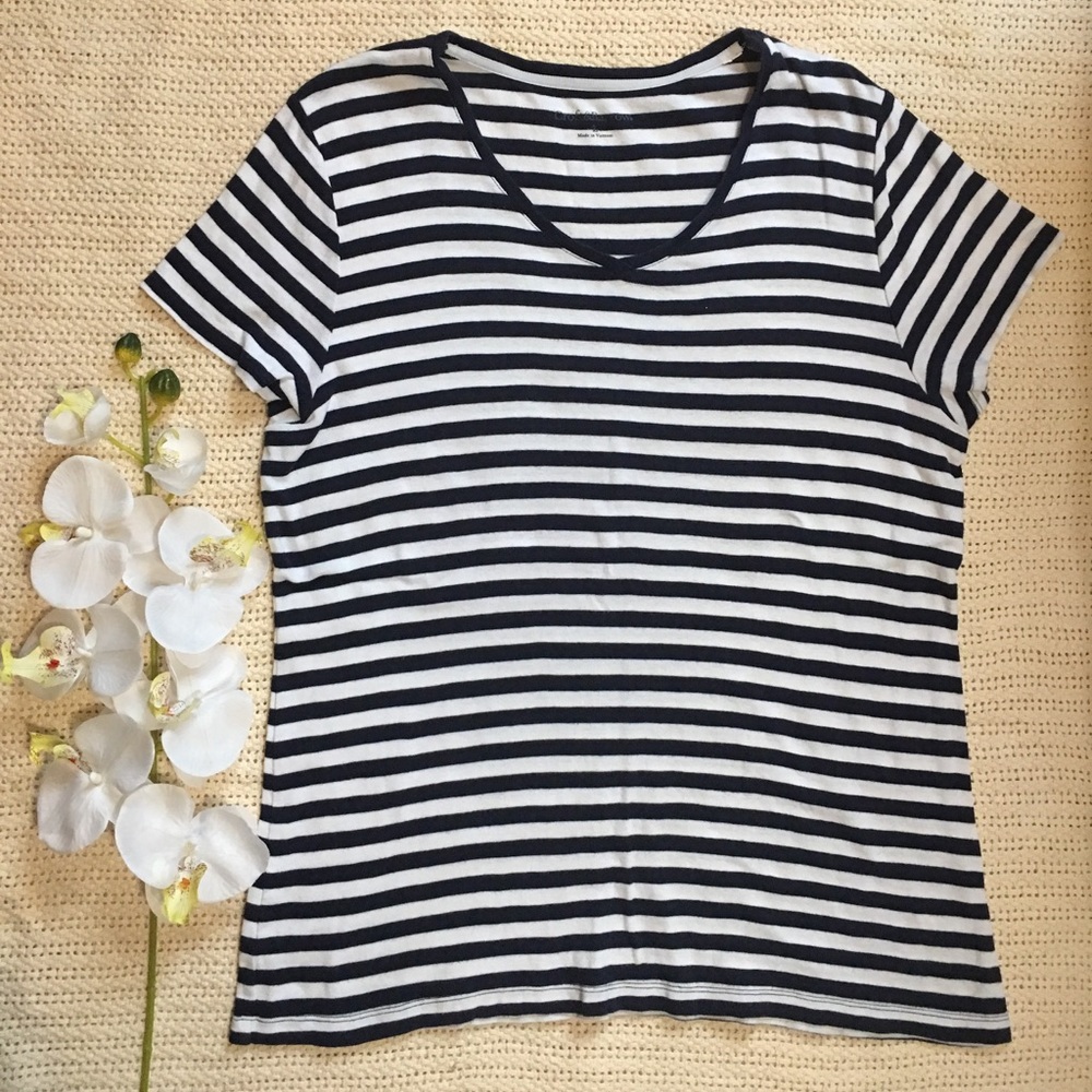 🆑 Croft & Barrow Blue stripes Top/ Size L