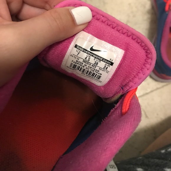 Nike sneakers - Picture 6 of 6