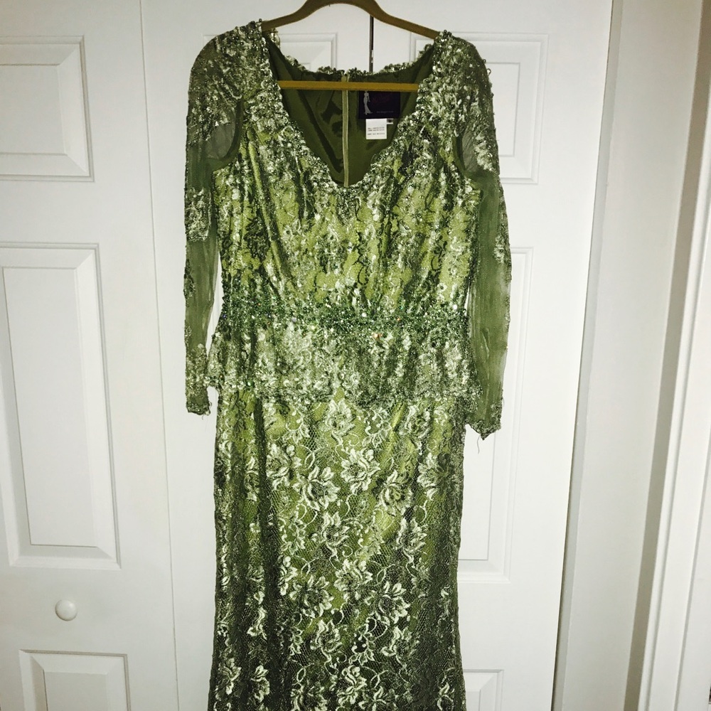 MacDuggal Gown