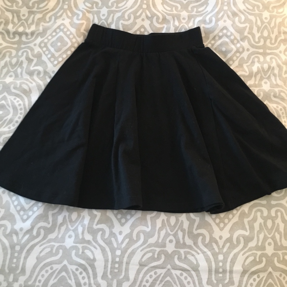 Black skirt
