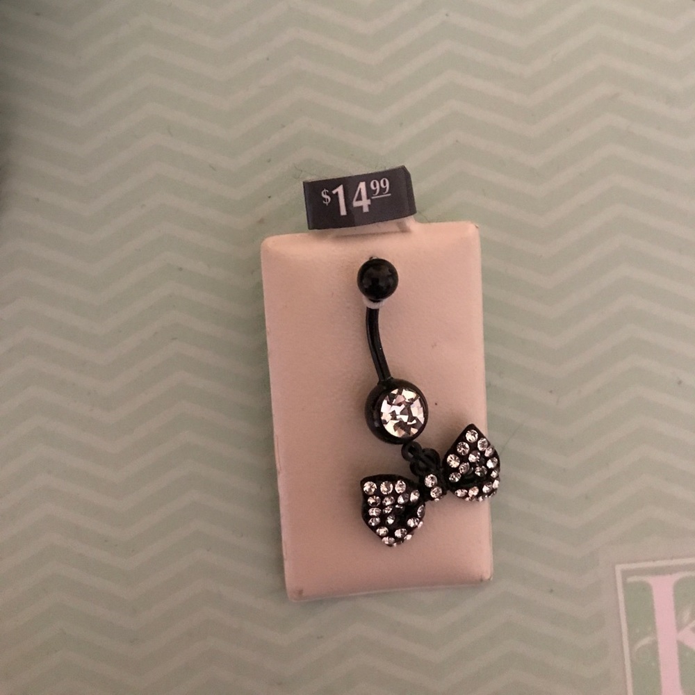 Belly button ring