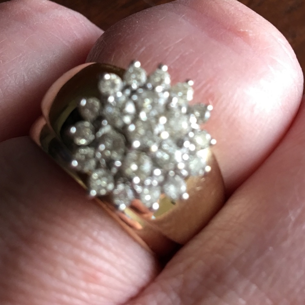 Diamond ring.