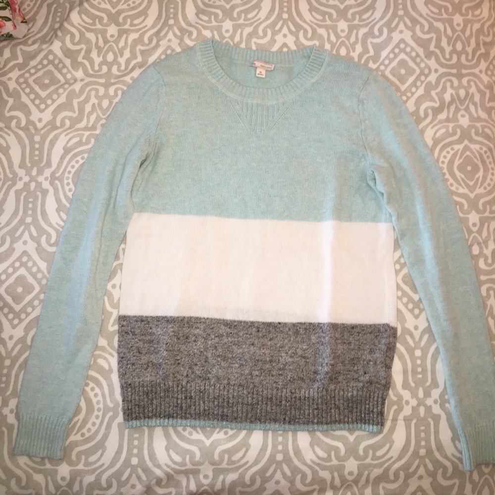 Gap Sweater