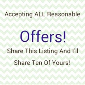 Accepting all reasonable offers!💕