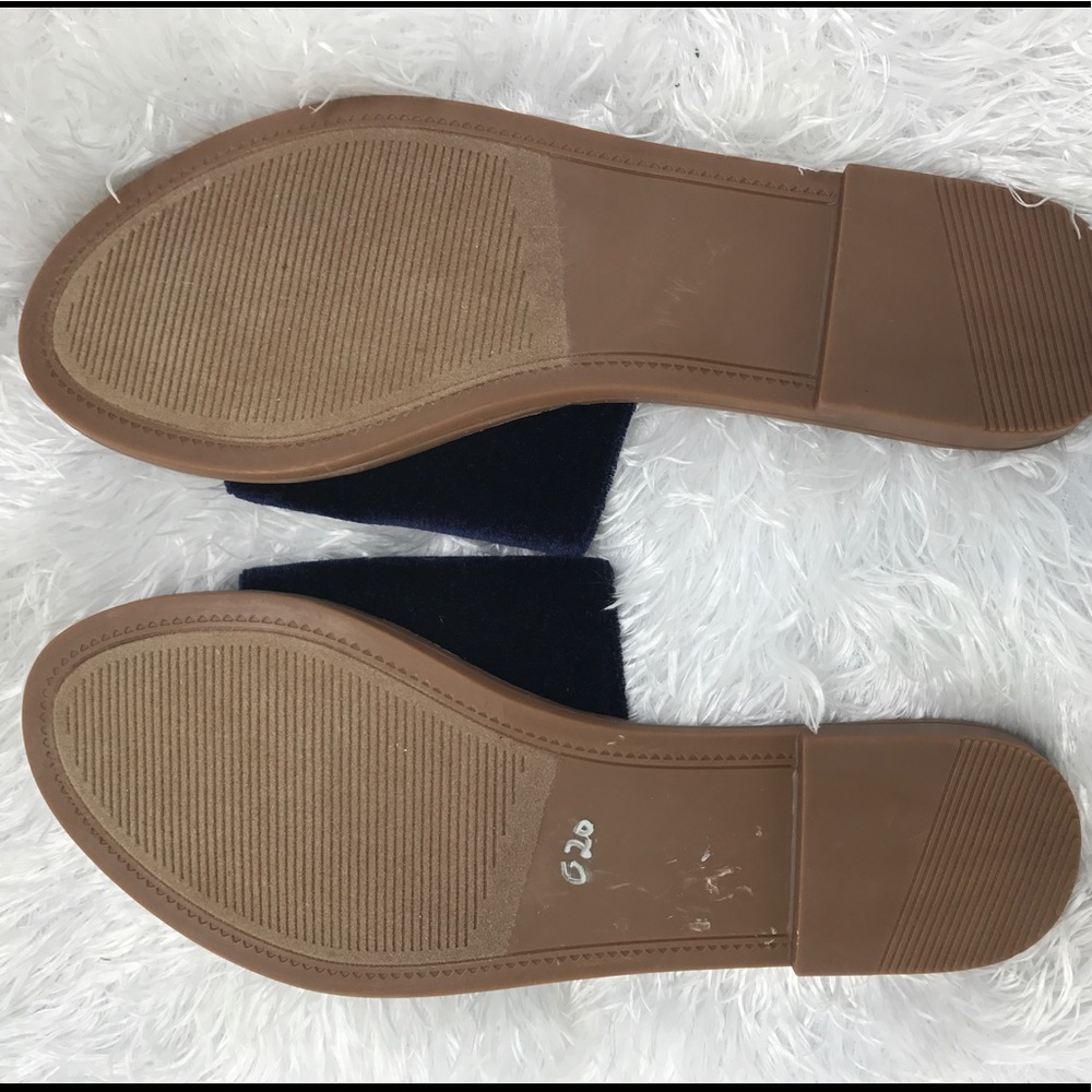 NWOB Steve Madden Mishelle Velvet Flat Sandal - Picture 4 of 5
