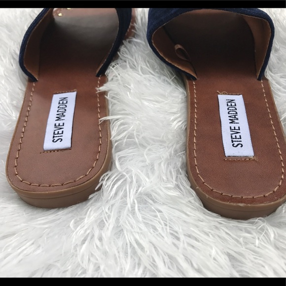 NWOB Steve Madden Mishelle Velvet Flat Sandal - Picture 3 of 5