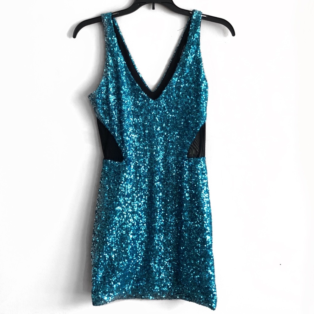 Bebe Dress (Homecoming/Prom Dress)