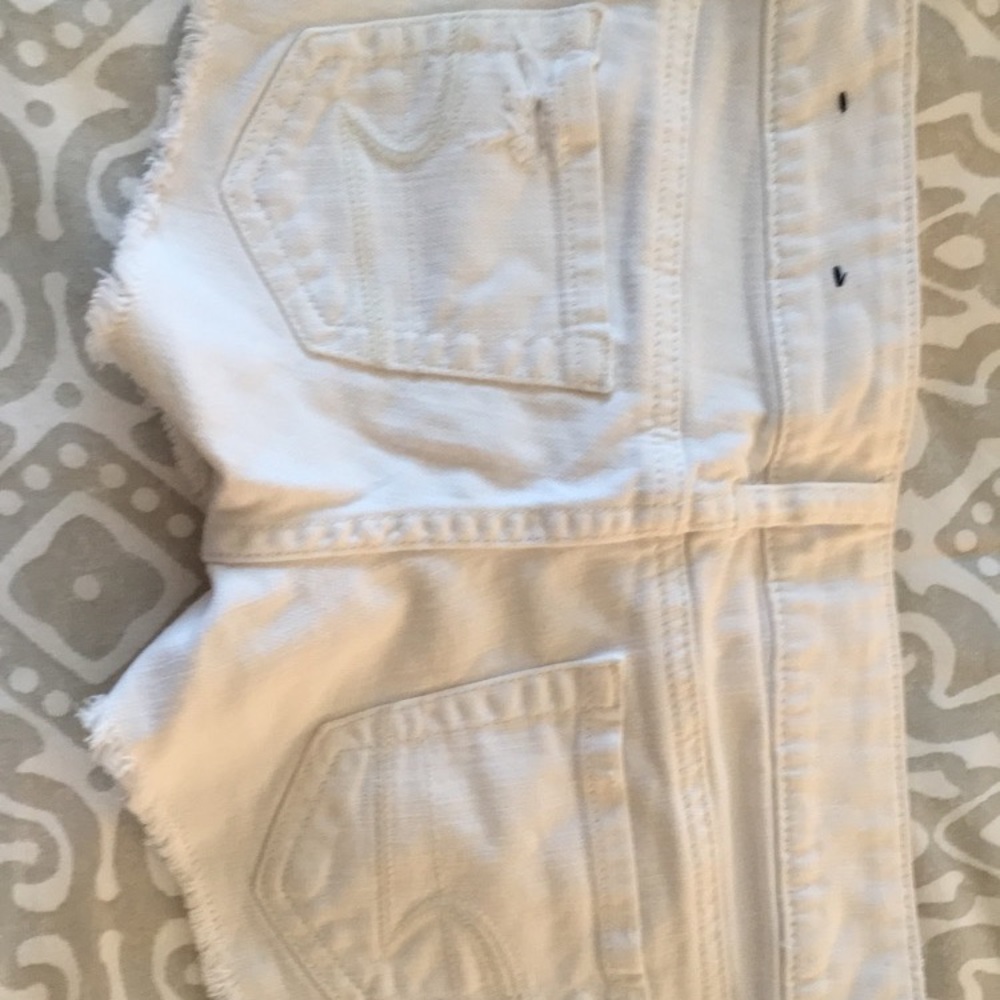 White American Eagle Jean shorts