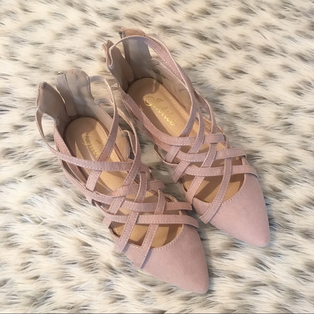 Nude Cage Flats