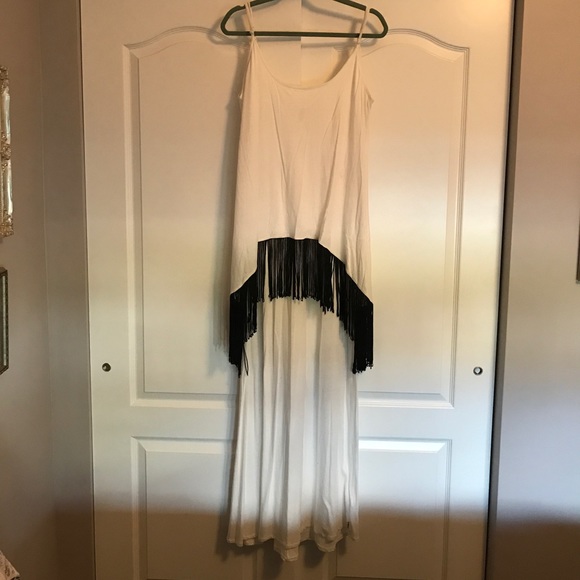 Dress - Picture 1 of 2