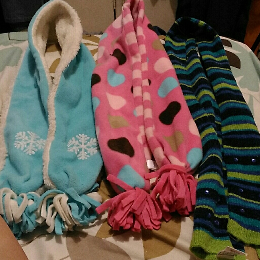 duffle scarves and girl hats