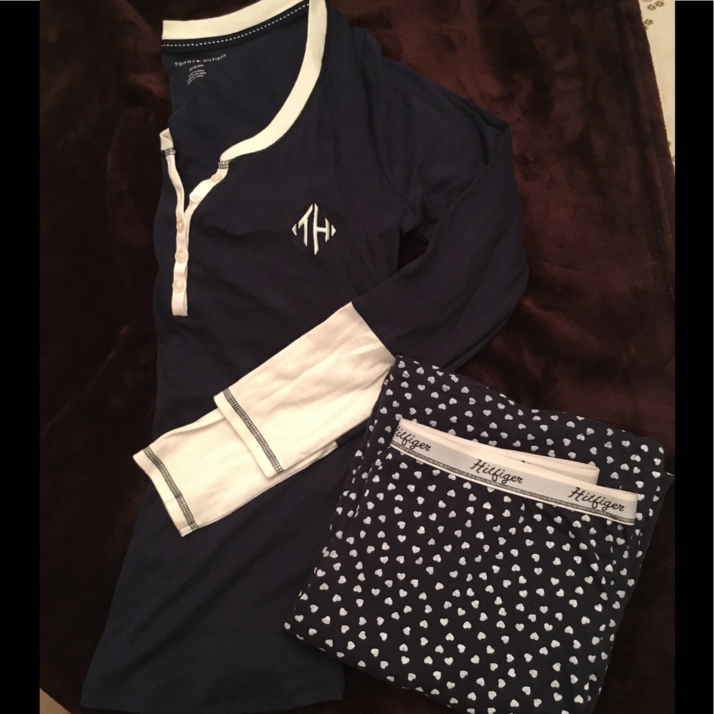 💥Tommy Hilfiger Pajama Set💥