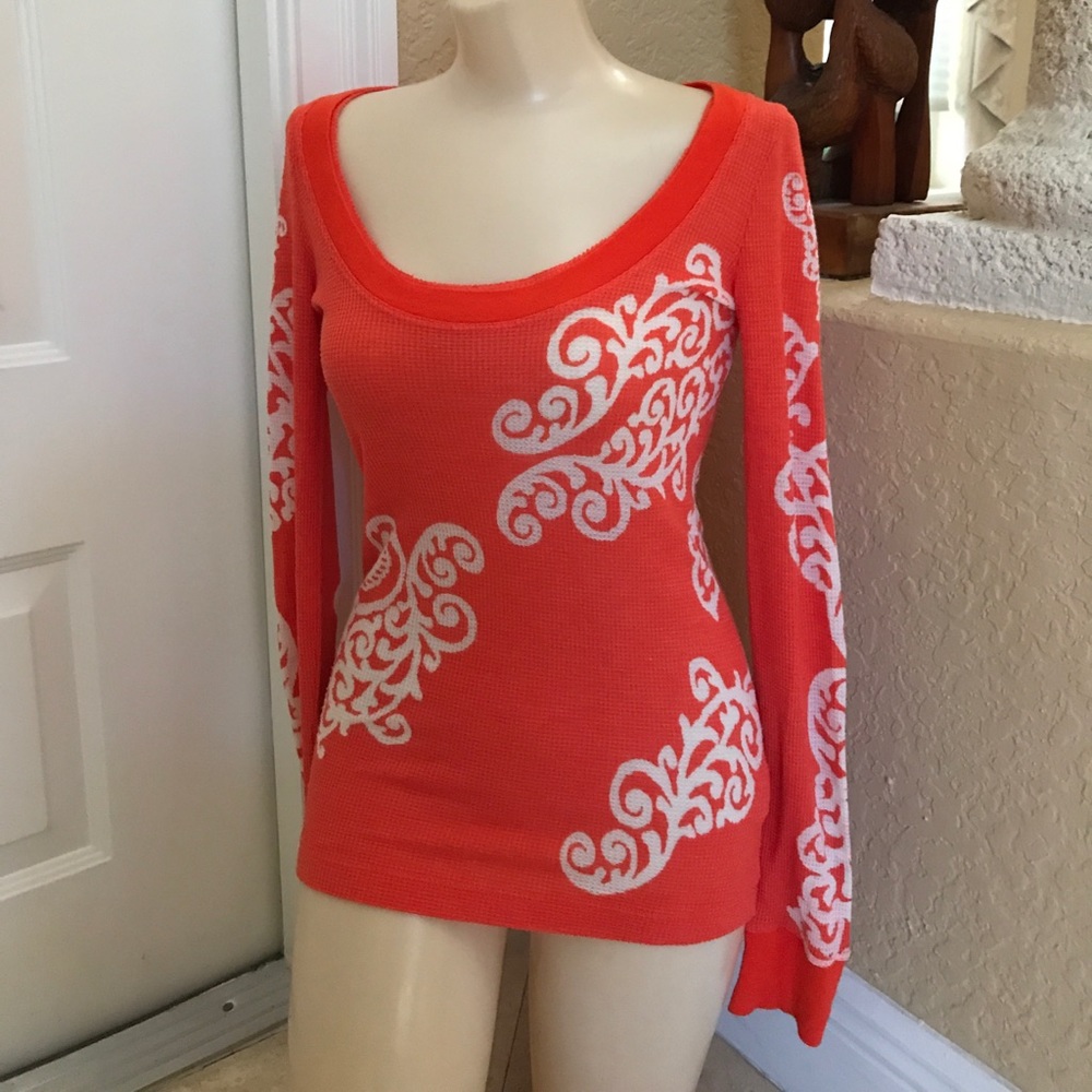 Sexy flannel Free People scoop neck LS top