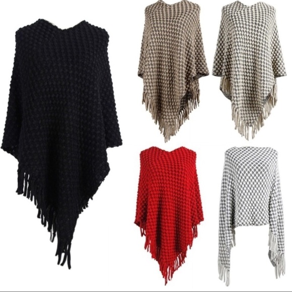 🆕Poncho Crochet Sweater Black Or Red - Picture 3 of 3