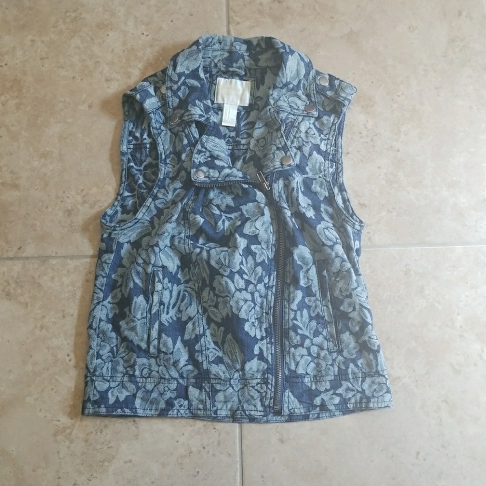 Forever 21 | Floral Denim Vest