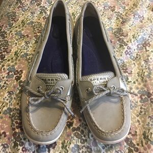 🙌🏽FINAL PRICE CUT Silver Sperry Top-siders