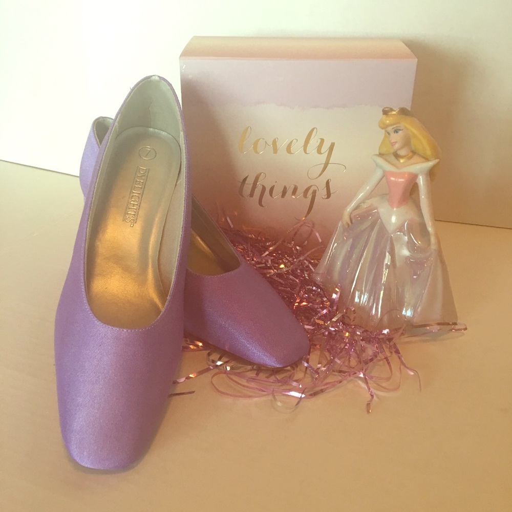 DYELIGHTS Satin Heel Shoes