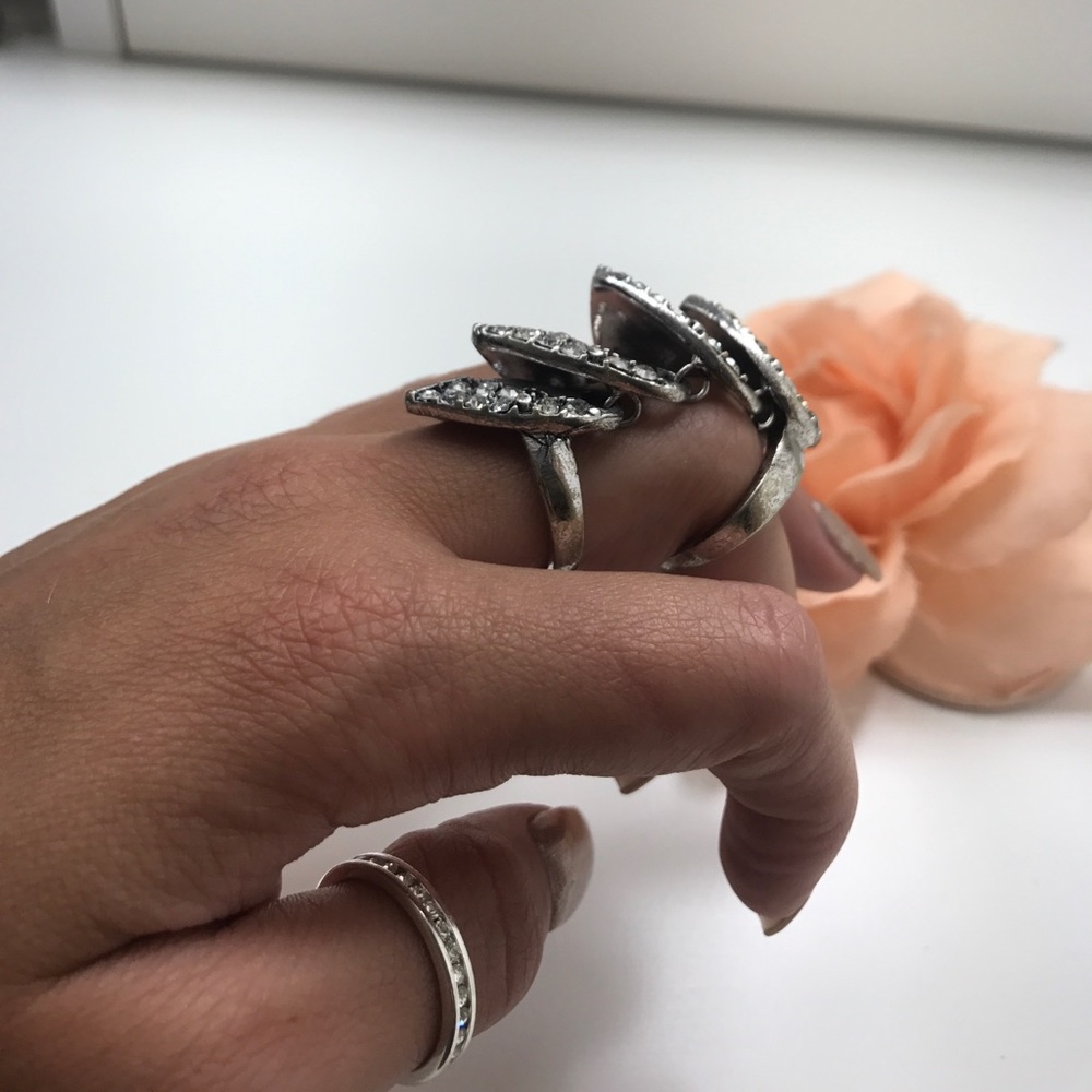 Ring - Picture 2 of 3