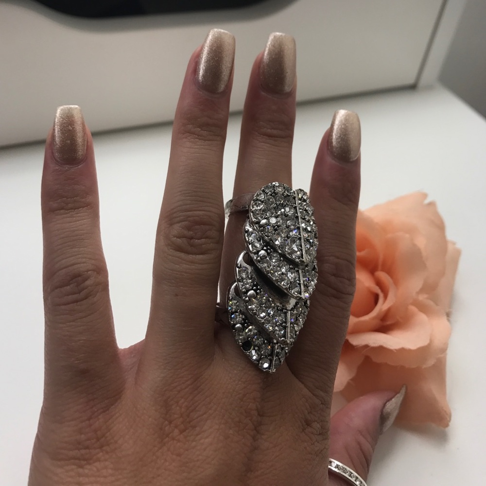 Ring - Picture 3 of 3