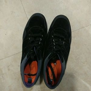 Merrell shoes