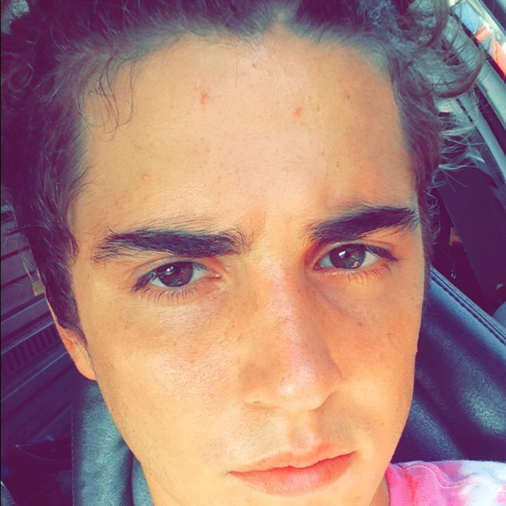 Meet your Posher, Clyde