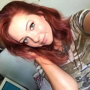 Meet your Posher, Brittani