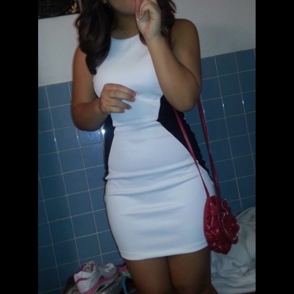 Slim white black dress