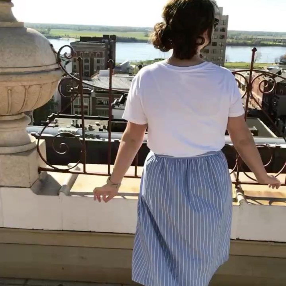 Meet your Posher, Alexis