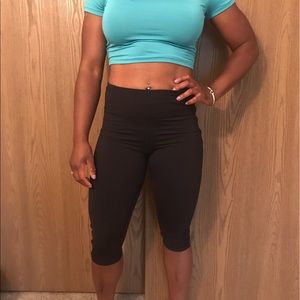 Lululemon Black Capris