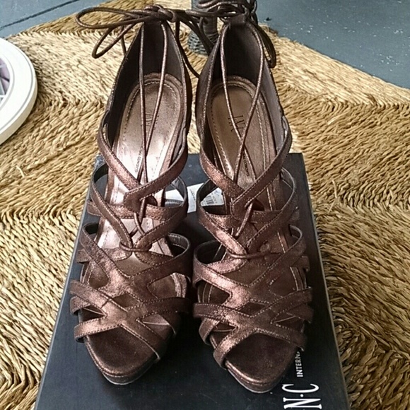 INC gladiator wedged sandal - Picture 1 of 5