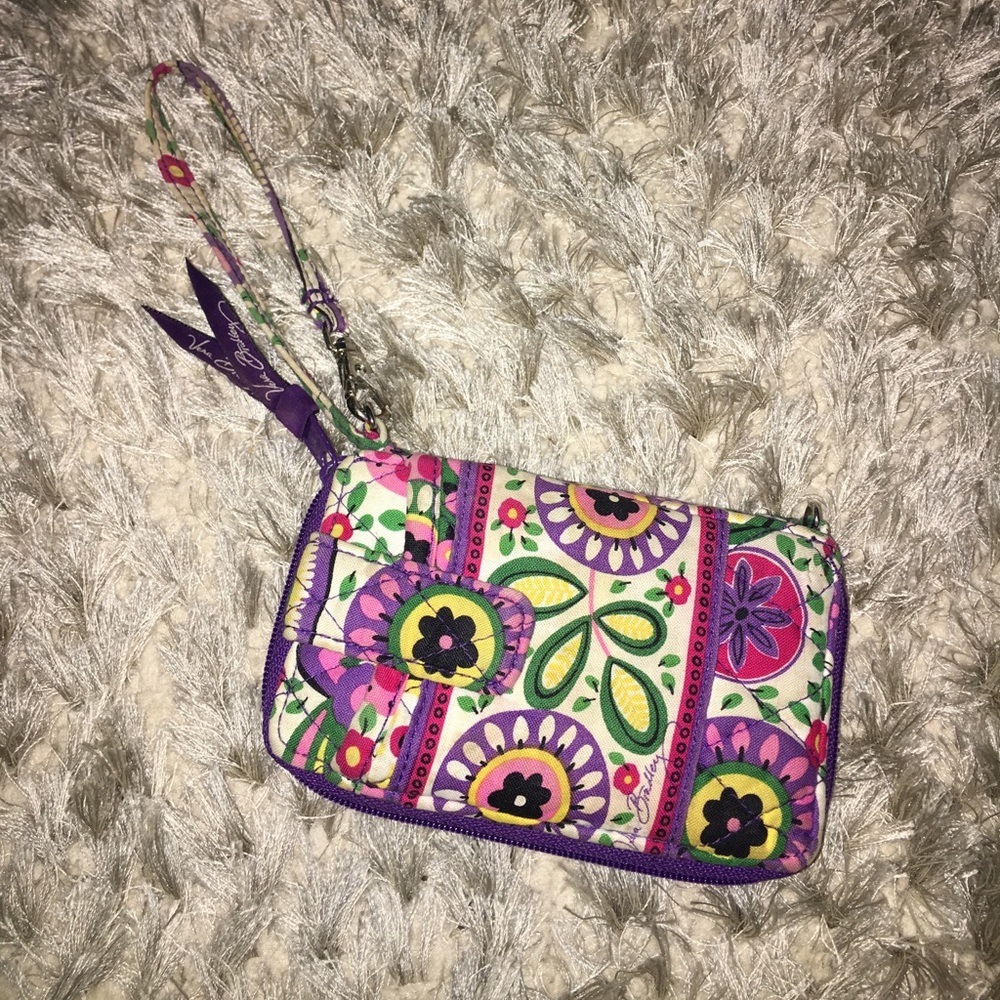 vera bradley wristlet
