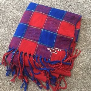 SOLD🙅🏻‍♀️HOLLISTER Scarf