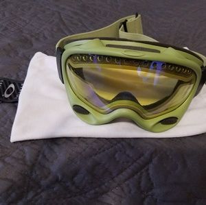 Oakley snowboarding goggles