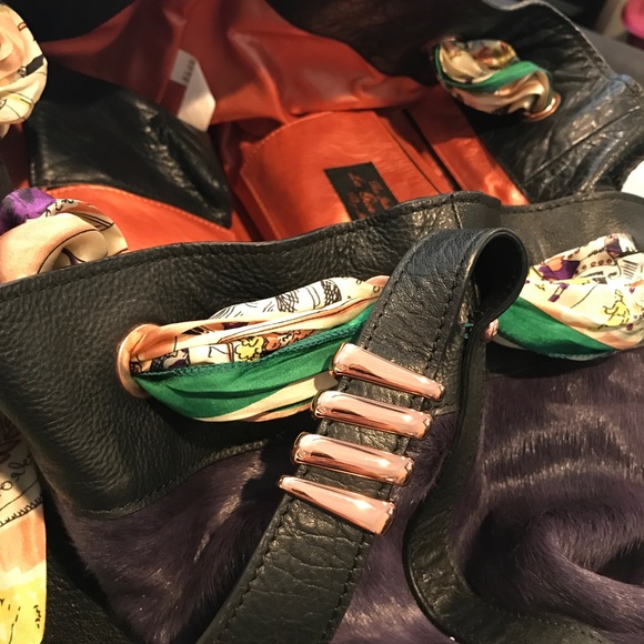 LIKE NEW La Gioe di Toscana by Sharon Gioe fur bag - Picture 7 of 11