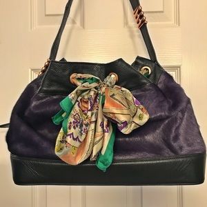 LIKE NEW La Gioe di Toscana by Sharon Gioe fur bag