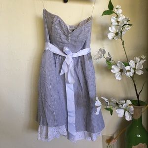 Windsor strapless dress