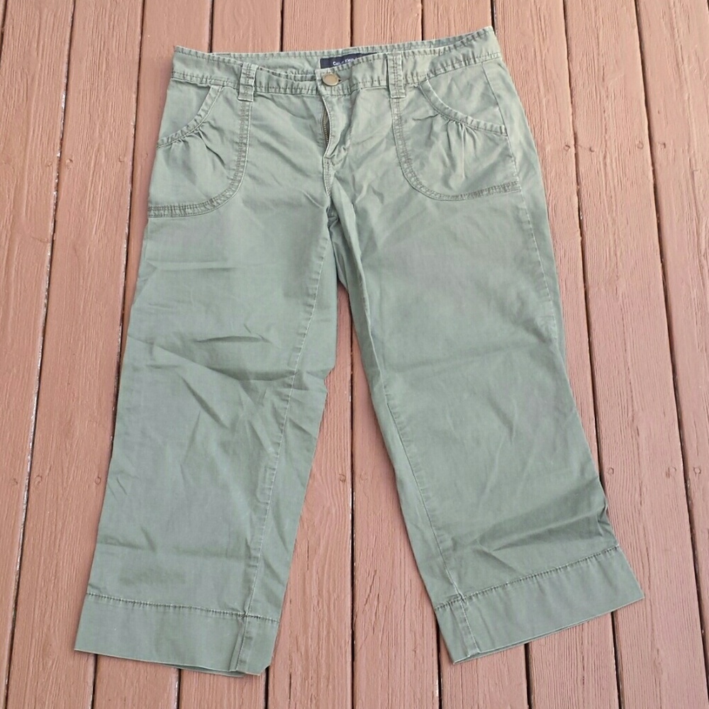 Calvin Klein olive army green Capri pants