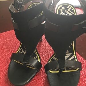 Sam-Edelman-Lucia-black-Hair-Sandal-size-5-5