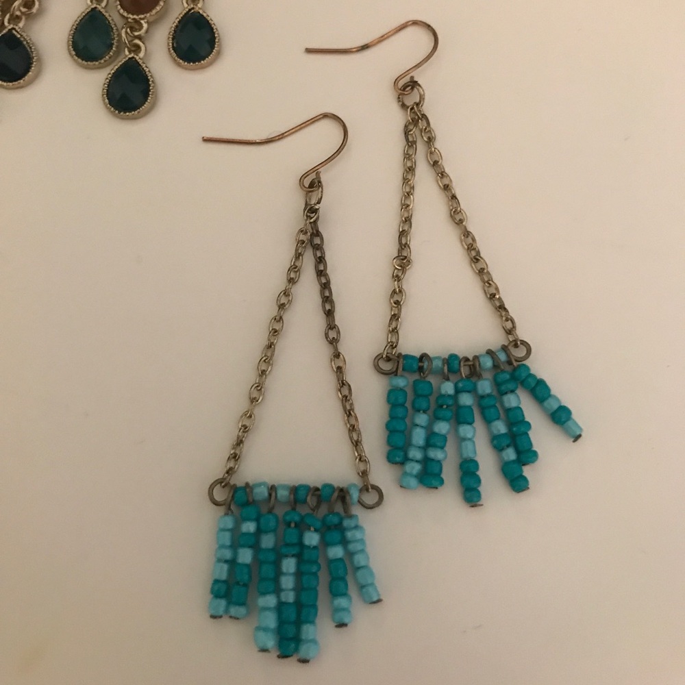 Earring bundle - Picture 3 of 8