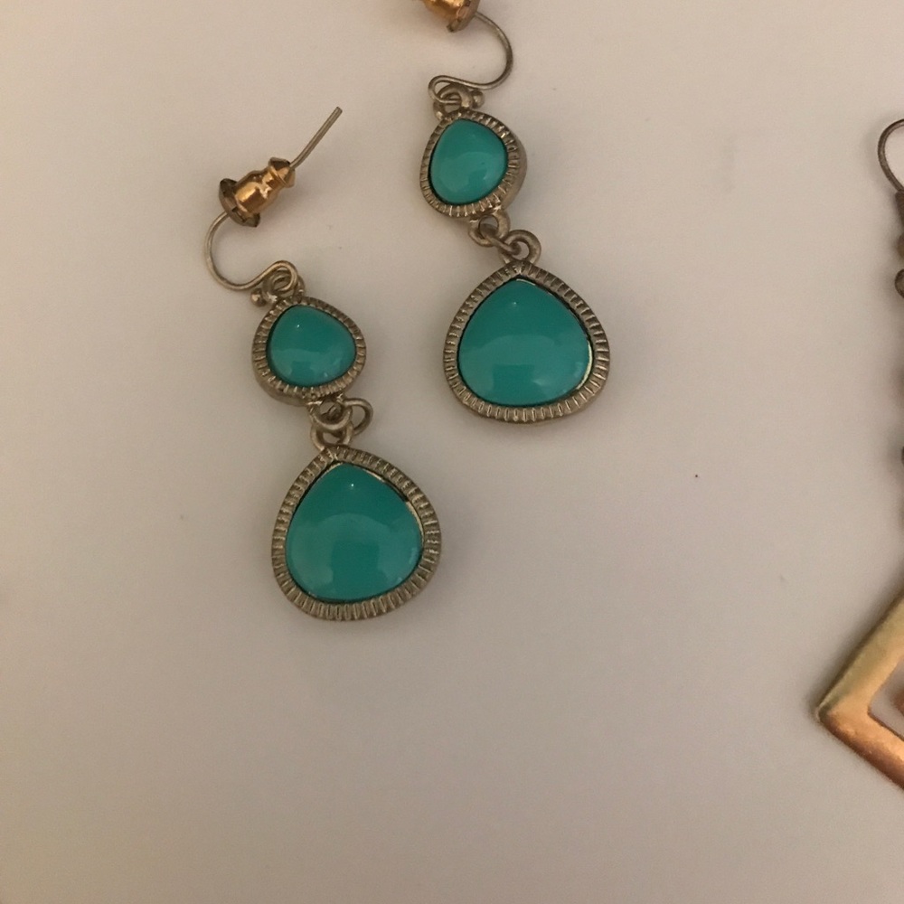 Earring bundle - Picture 7 of 8