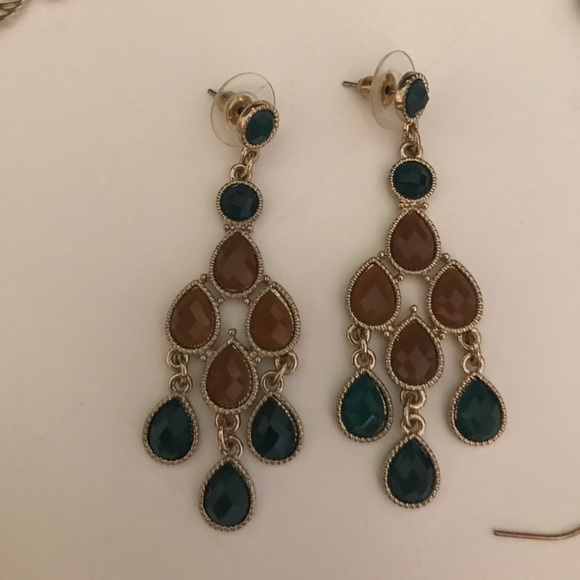 Earring bundle - Picture 4 of 8