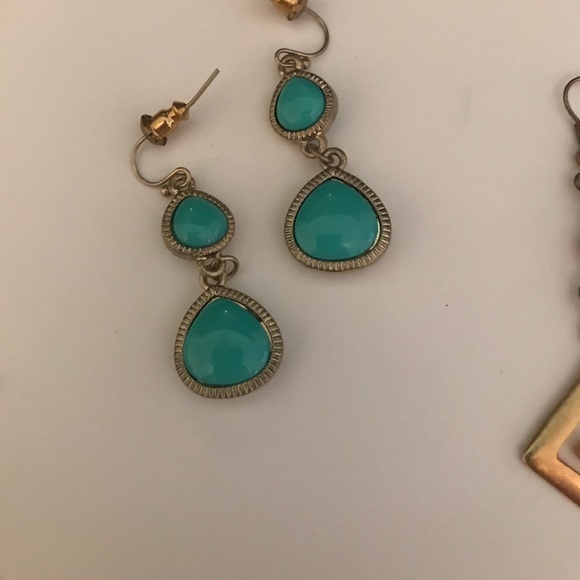 Earring bundle - Picture 7 of 8